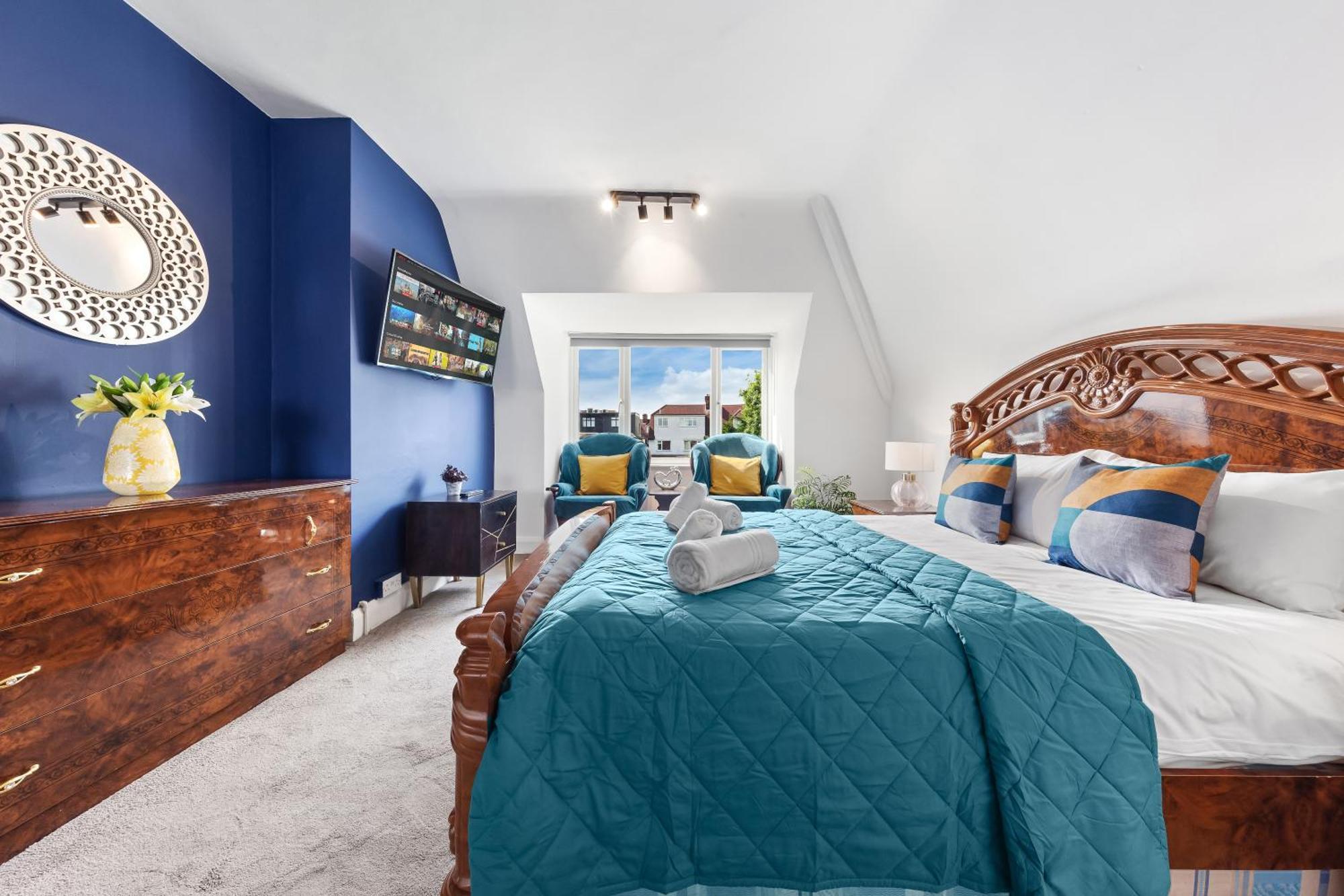 Duplex 3 Bed - Near Station - Golders - * Londres
